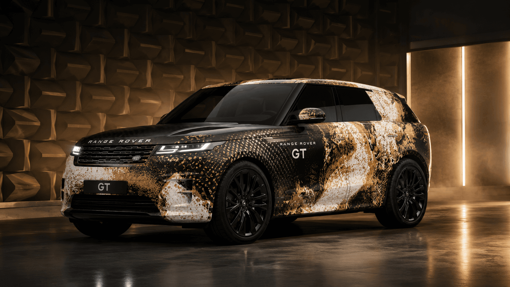 Range Rover SUV Kalıplarını Yıkıyor: Yeni GT Modeliyle Lüks Otomobil Piyasasında Yeni Bir Dönem Başlıyor